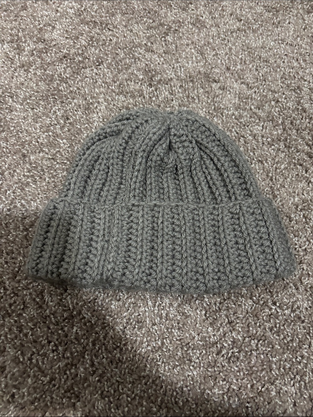 Ribbed Knit Cuffed Beanie Hat in Gray
